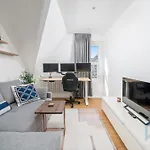 Boutique 2Br Apartment With Roof Terrace Near Tube - Central West Kensington Stay