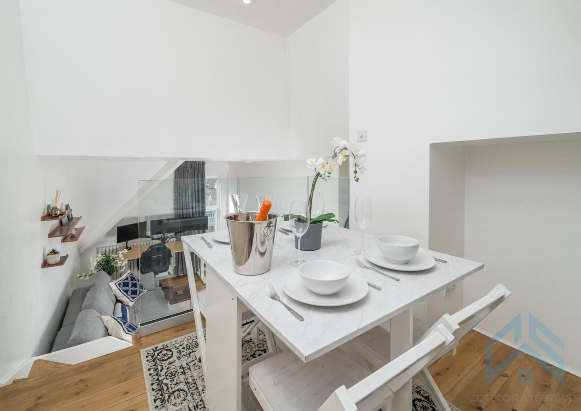 Boutique 2br With Roof Terrace Near Tube - West Kensington Appartement *