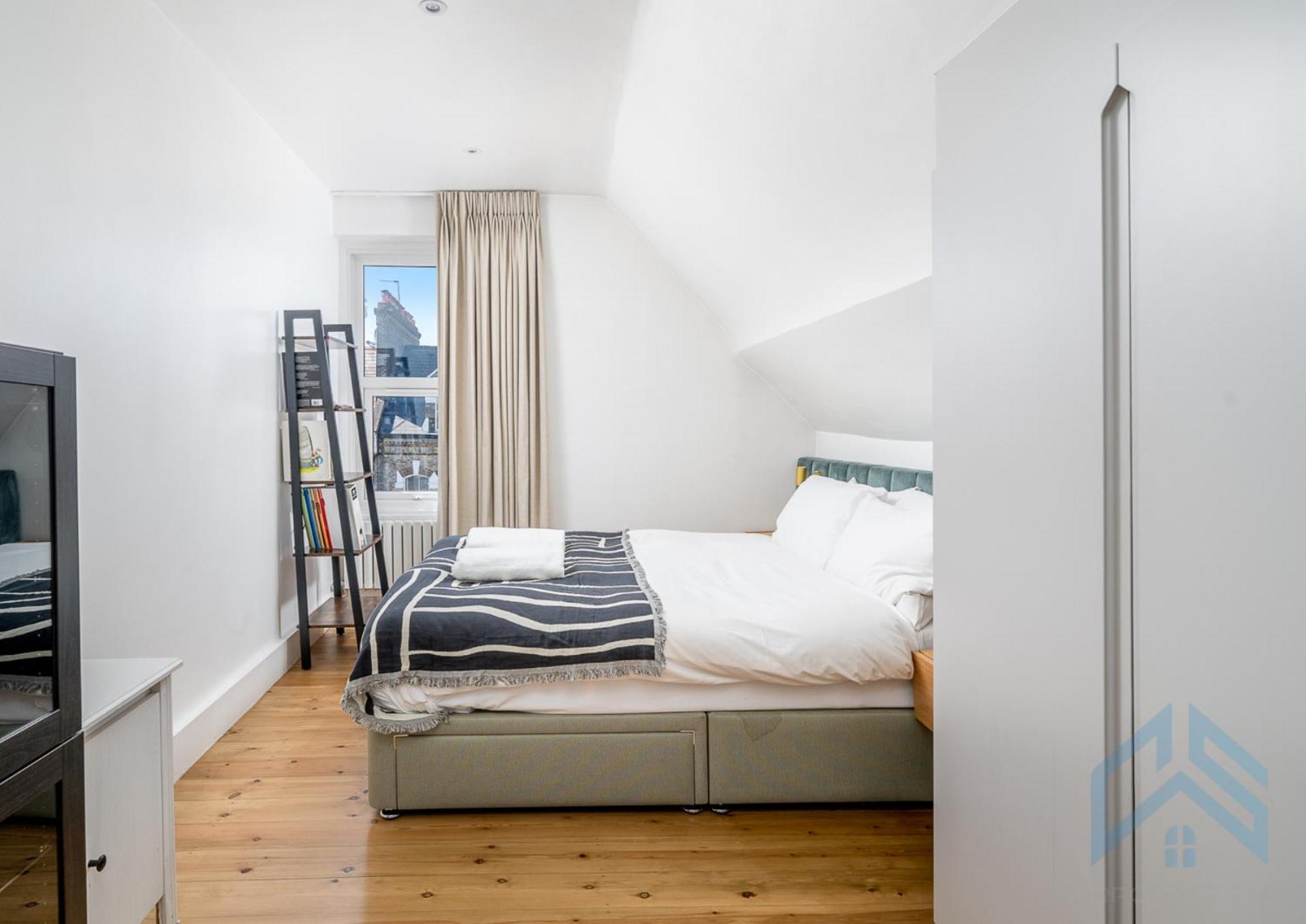 Boutique 2br With Roof Terrace Near Tube - West Kensington Londres