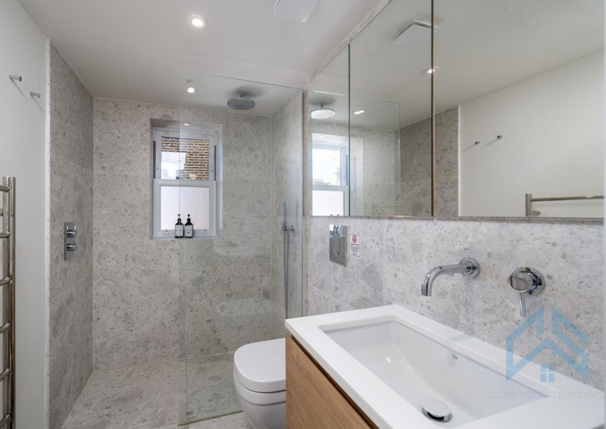 Appartement Boutique 2br With Roof Terrace Near Tube - West Kensington *